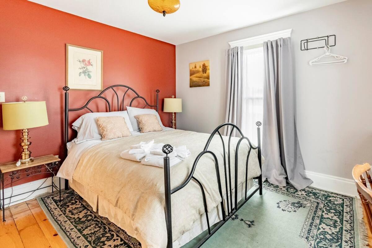 Ye Olde Walkerville Bed & Breakfast Windsor Exterior photo