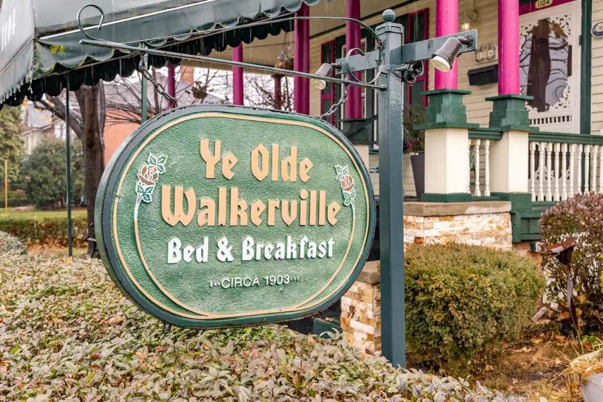 Ye Olde Walkerville Bed & Breakfast Windsor Exterior photo