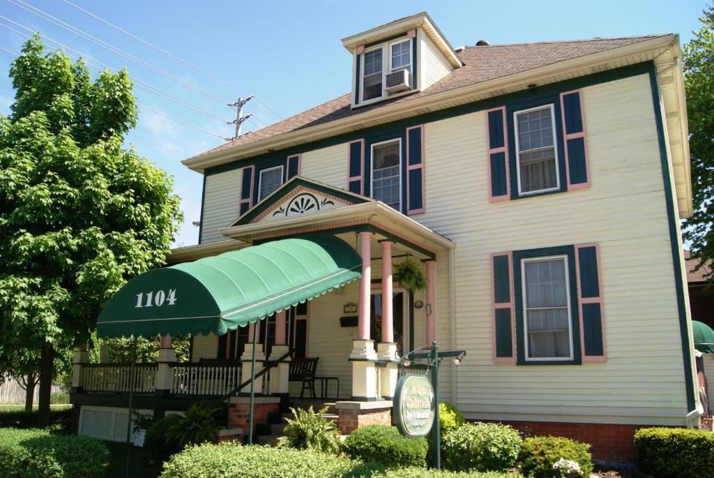 Ye Olde Walkerville Bed & Breakfast Windsor Exterior photo